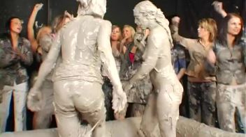 Two Dozen Babes Cheer On The Mud Fight Screencap 56 on www.sinx.com