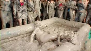 Two Dozen Babes Cheer On The Mud Fight Screencap 75 on www.sinx.com