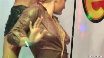 All-Night Love Lounge Part 6 - Shower Cam Screencap 4 on www.sinx.com