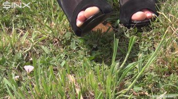 Black Haired Vixen's Trampling Addiction Screencap 20 on www.sinx.com