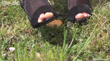 Black Haired Vixen's Trampling Addiction Screencap 21 on www.sinx.com