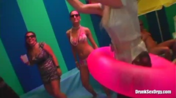 Euroslut Hotel Part 5 - Cam 1 Screencap 19 on www.sinx.com