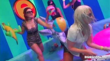 Euroslut Hotel Part 5 - Cam 1 Screencap 72 on www.sinx.com