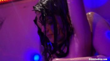 Valentine's Day Vaginas Part 2 - Shower Cam Screencap 44 on www.sinx.com