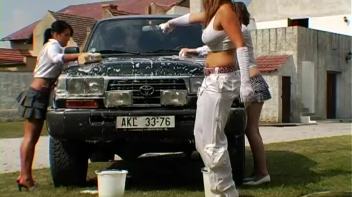 Summer Sponge Fight! Screencap 18 on www.sinx.com