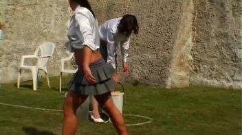 Summer Sponge Fight! Screencap 4 on www.sinx.com