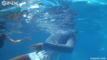 Underwater Frolicks For Sexy Best Friends Screencap 44 on www.sinx.com