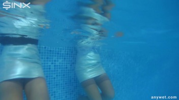 Underwater Frolicks For Sexy Best Friends Screencap 53 on www.sinx.com
