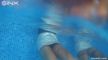 Underwater Frolicks For Sexy Best Friends Screencap 54 on www.sinx.com