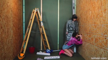 Making Sure She Gets A full Dose Of The Slime Wave! Screencap 29 on www.sinx.com