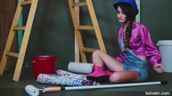 Making Sure She Gets A full Dose Of The Slime Wave! Screencap 7 on www.sinx.com