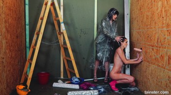 Making Sure She Gets A full Dose Of The Slime Wave! Screencap 82 on www.sinx.com