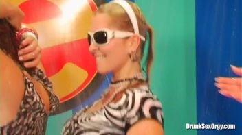 Euroslut Hotel Part 1 - Cam 4 Screencap 57 on www.sinx.com