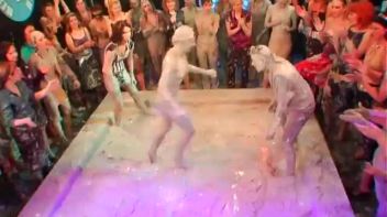 Anita Queen vs. Katy Screencap 91 on www.sinx.com