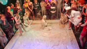 Anita Queen vs. Katy Screencap 45 on www.sinx.com