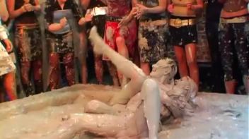 Anita Queen vs. Katy Screencap 78 on www.sinx.com