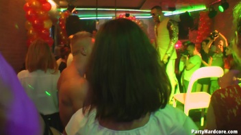 Party Hardcore Gone Crazy Vol. 39 Single Cut: Part 4 - Cam 4 Screencap 54 on www.sinx.com