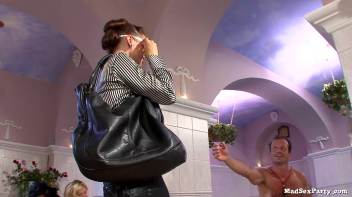 Cougar Crew P2 Screencap 47 on www.sinx.com