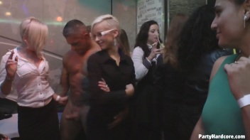 Party Hardcore Gone Crazy Vol. 31 Part 2 - Cam 4 Screencap 11 on www.sinx.com
