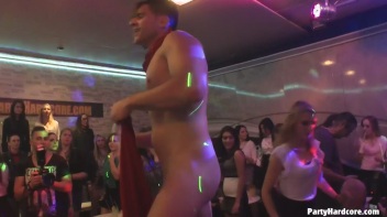 Party Hardcore Gone Crazy Vol. 31 Part 2 - Cam 4 Screencap 19 on www.sinx.com