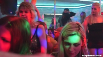 Party Hardcore Gone Crazy Vol. 9 Part 4 - Cam 3 Screencap 84 on www.sinx.com