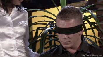 Blind Date Pissers Screencap 10 on www.sinx.com