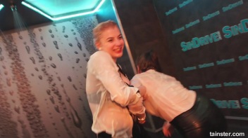 Steam it Up With The Wetlook Wonders! Screencap 86 on www.sinx.com