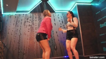 Steam it Up With The Wetlook Wonders! Screencap 99 on www.sinx.com