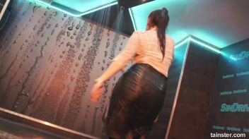 Steam it Up With The Wetlook Wonders! Screencap 73 on www.sinx.com