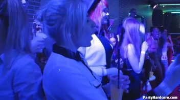 Party Hardcore Gone Crazy Vol. 35 Part 1 - Cam 2 Screencap 93 on www.sinx.com