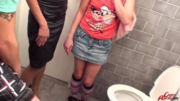 Piss And Fist Play In The Lady's Room Screencap 5 on www.sinx.com