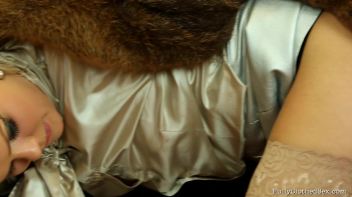 Fully Clothed Fuck Consultation With Doc And Nurse Screencap 89 on www.sinx.com