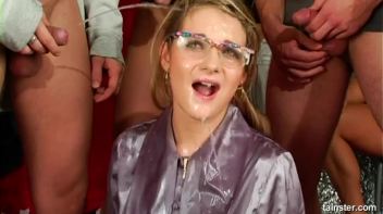 Ave Maria!!! Screencap 83 on www.sinx.com