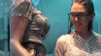 Wet amateur girls go berzerk Screencap 21 on www.sinx.com