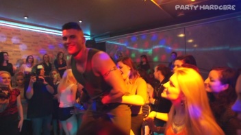 Party Hardcore Gone Crazy Vol. 17 Part 3 - Cam 1 Screencap 45 on www.sinx.com
