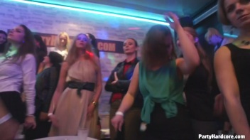 Party Hardcore Gone Crazy Vol. 31 Part 4 - Cam 3 Screencap 87 on www.sinx.com