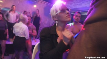Party Hardcore Gone Crazy Vol. 31 Part 4 - Cam 3 Screencap 47 on www.sinx.com