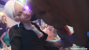 Party Hardcore Gone Crazy Vol. 31 Part 4 - Cam 3 Screencap 56 on www.sinx.com