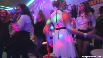 Party Hardcore Gone Crazy Vol. 31 Part 4 - Cam 3 Screencap 82 on www.sinx.com