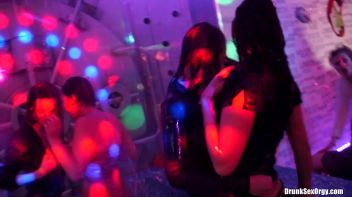 Holiday Hotties Part 5 - Shower Cam Screencap 1 on www.sinx.com