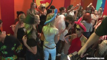 Bikini Beach Balls Part 2 - Cam 1 Screencap 39 on www.sinx.com