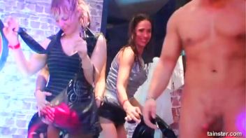 Gash Bash Part 6 - Cam 1 Screencap 103 on www.sinx.com