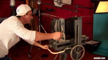 Photo Session Turns Feisty Screencap 9 on www.sinx.com