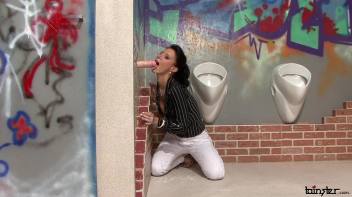 Enza Back In Cum Splashing Action! Screencap 49 on www.sinx.com