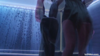 We Wanna Work It Wet! Screencap 21 on www.sinx.com