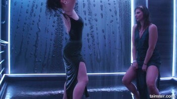 We Wanna Work It Wet! Screencap 27 on www.sinx.com