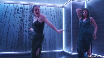We Wanna Work It Wet! Screencap 28 on www.sinx.com