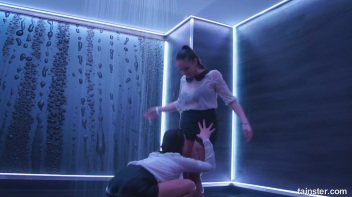 We Wanna Work It Wet! Screencap 80 on www.sinx.com