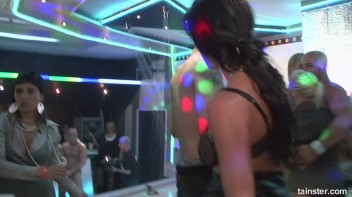 EuroFuck Competition Part 3 - Cam 3 Screencap 30 on www.sinx.com