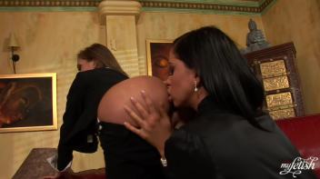 An Orgasmic Rush of Lesbian Lust Screencap 54 on www.sinx.com